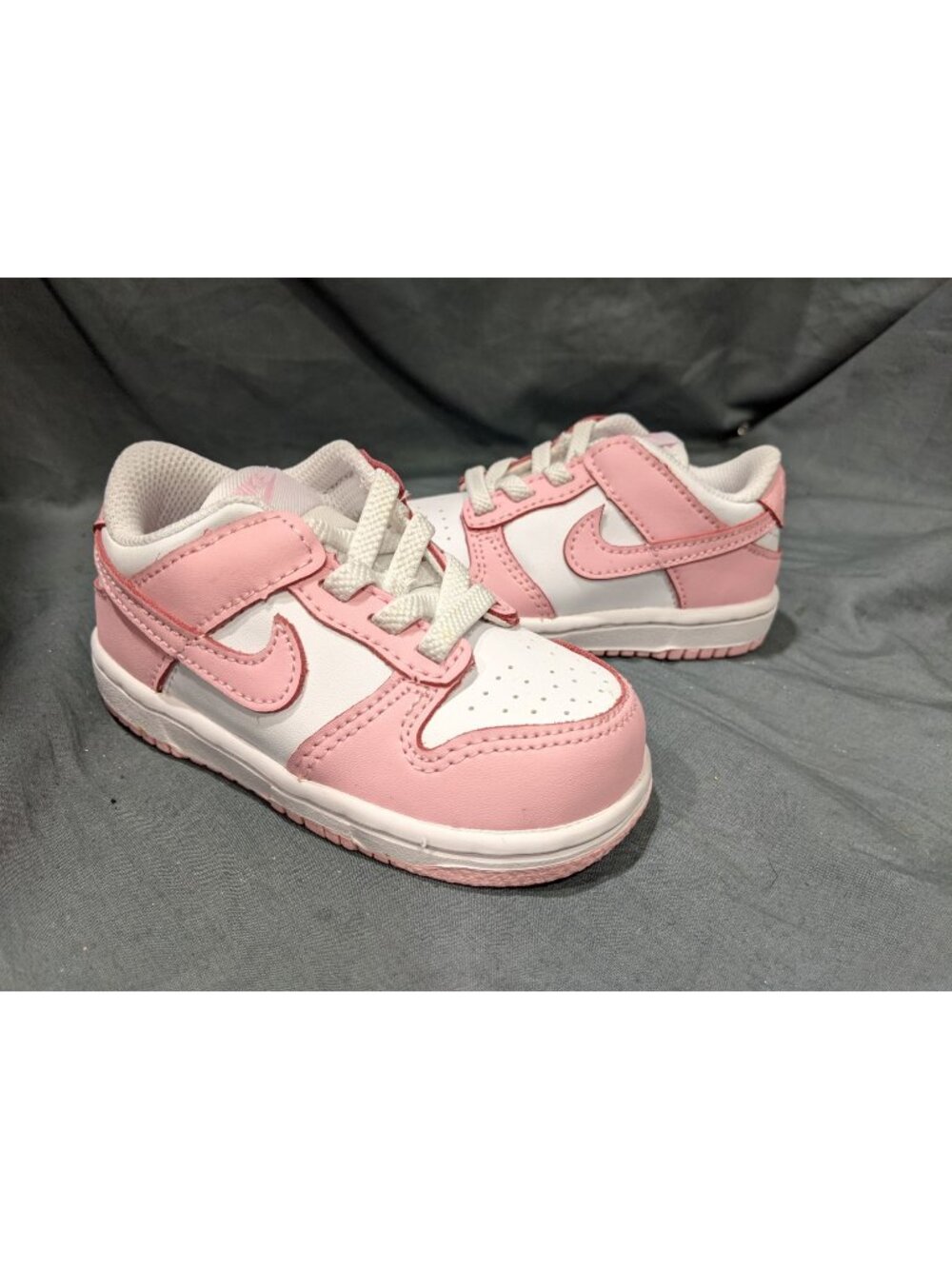 Nike Toddlers Dunk Low (TD) Sneakers Lace Up Girls Pink Size 6 NEW NO BOX!